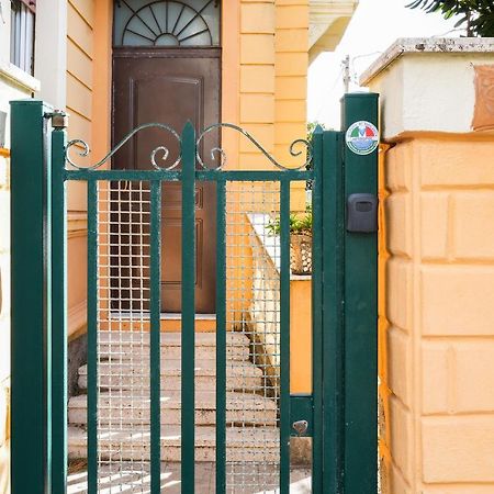Seaside Apartament Near The Beach Minturno Εξωτερικό φωτογραφία